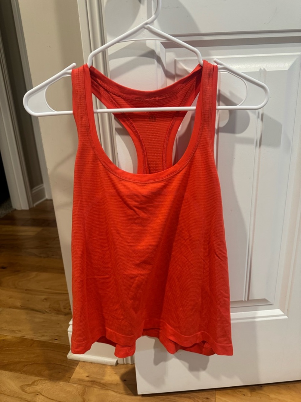 Lululemon Swiftly Tech Racerback Tank Top 2.0
*Race Length